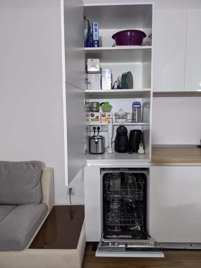 Mamaia Centru Kids Friendly Apartament Kültér fotó