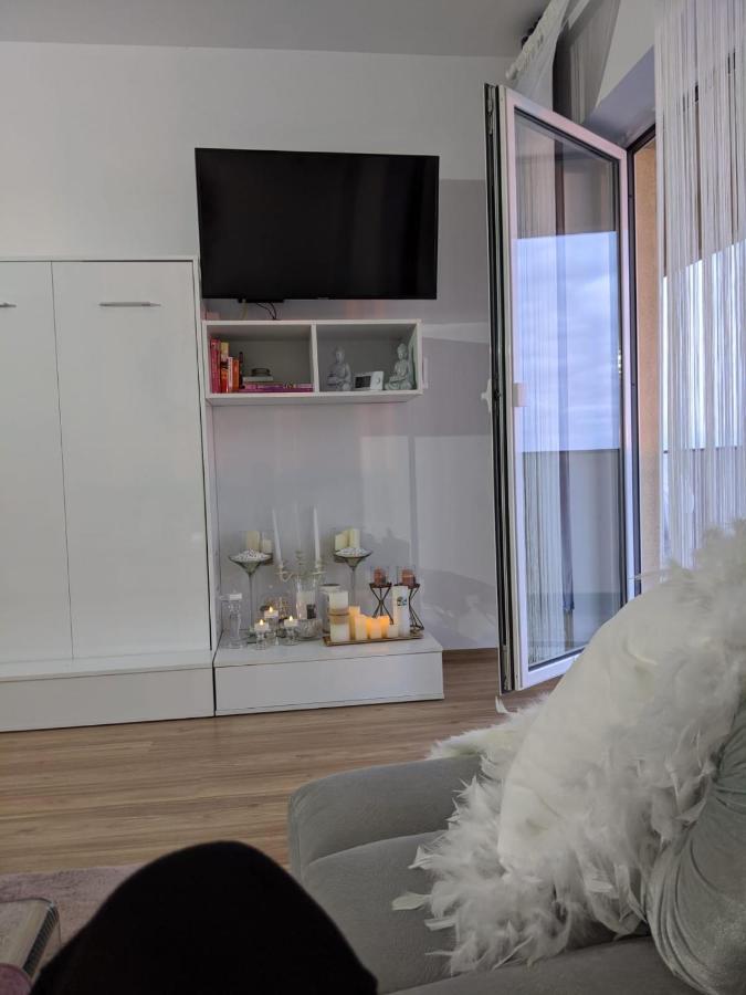 Mamaia Centru Kids Friendly Apartament Kültér fotó