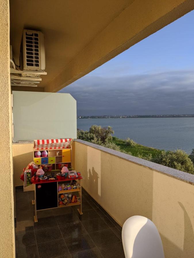 Mamaia Centru Kids Friendly Apartament Kültér fotó