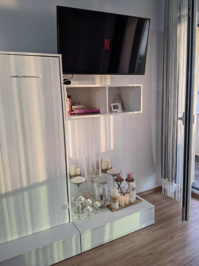 Mamaia Centru Kids Friendly Apartament Kültér fotó